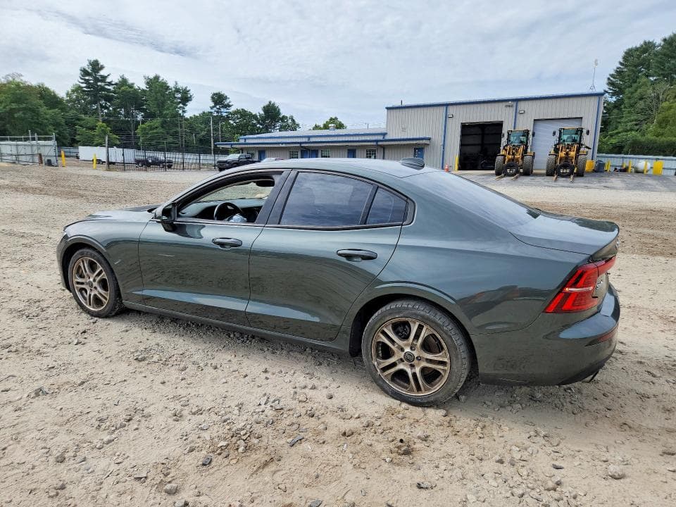 2020 VOLVO S60 T5 MOMENTUM 2