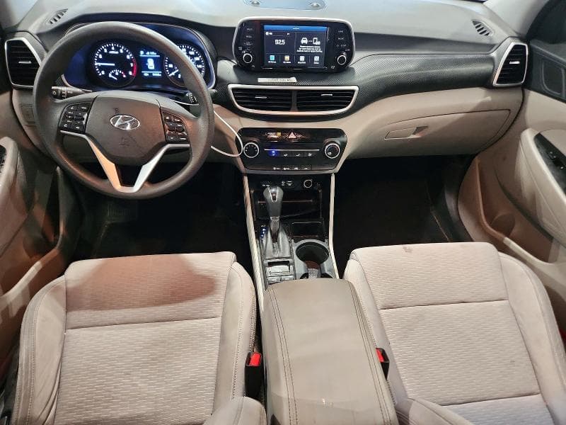 2020 HYUNDAI TUCSON SE 8