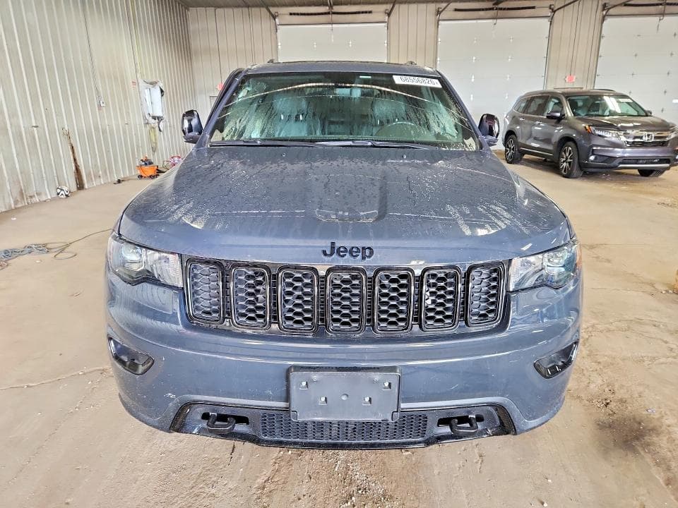 2018 JEEP GRAND CHEROKEE LAREDO 5