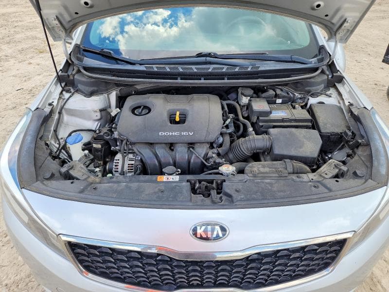 2017 KIA FORTE LX 11