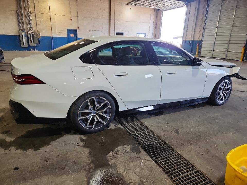 2024 BMW I5 M60 3
