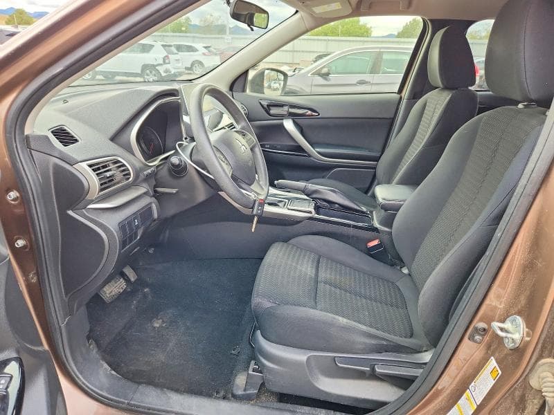 2019 MITSUBISHI ECLIPSE CROSS LE 7
