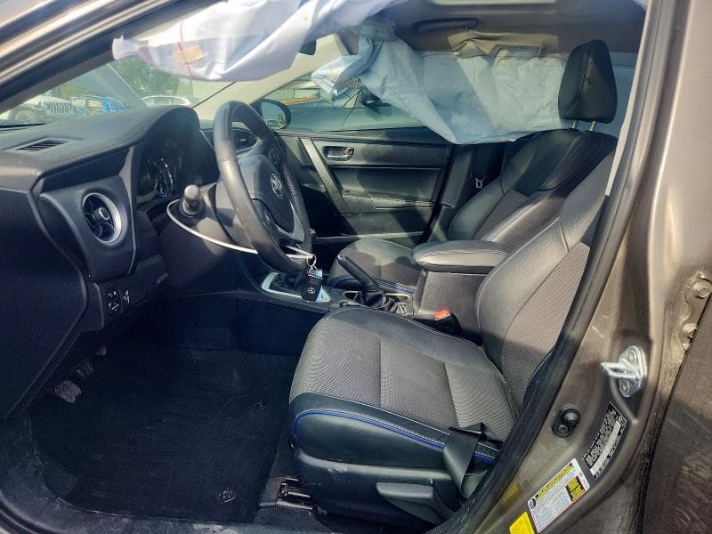 2017 TOYOTA COROLLA SE 7