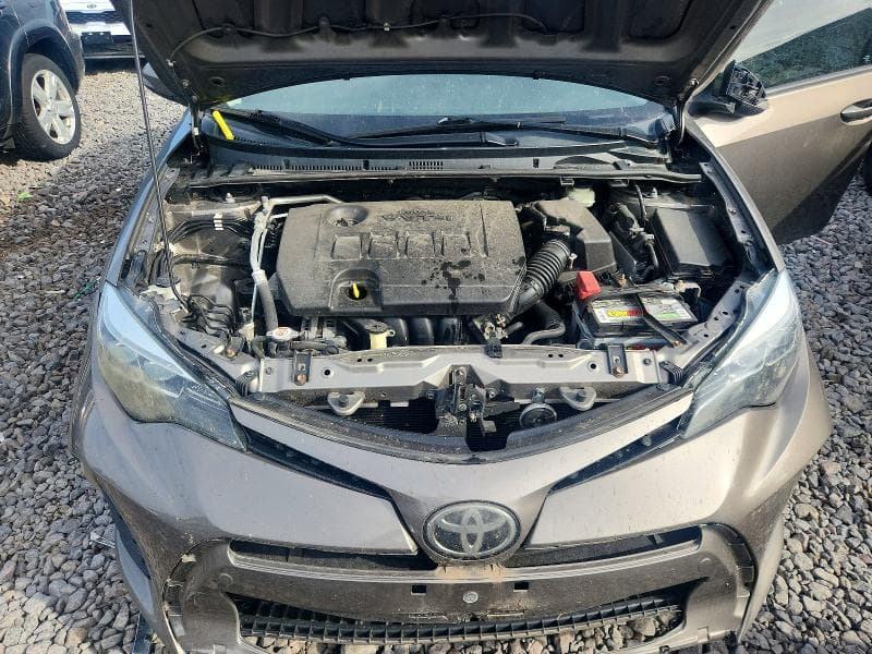 2017 TOYOTA COROLLA SE 11