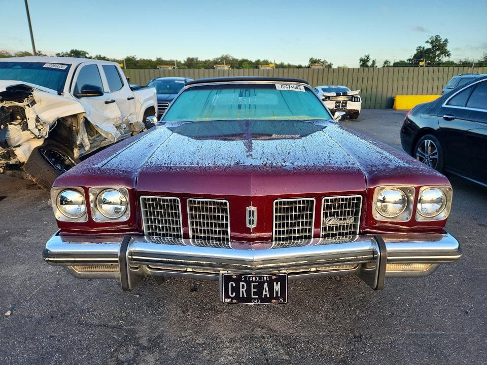 1975 OLDSMOBILE DELTA 88 5