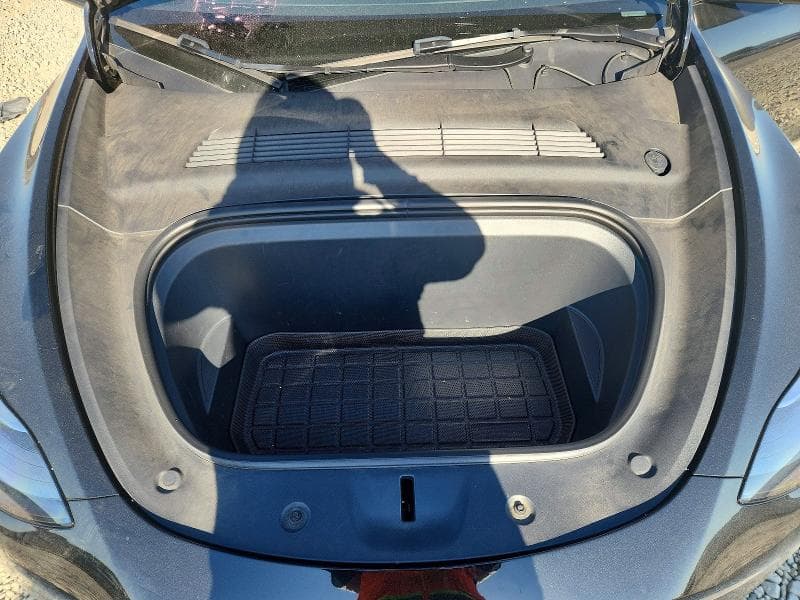 2024 TESLA MODEL Y 12