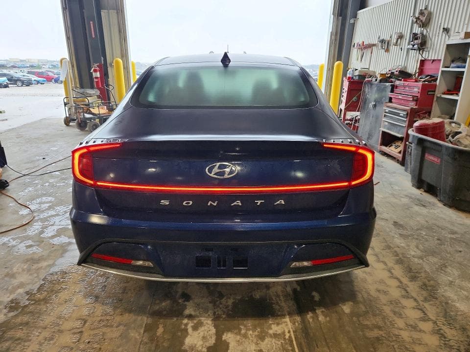 2021 HYUNDAI SONATA SE 6