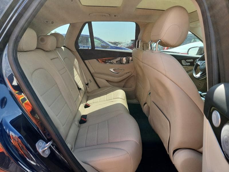 2017 MERCEDES-BENZ GLC 300 4MATIC 11