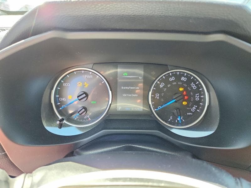 2021 TOYOTA RAV4 LE 9