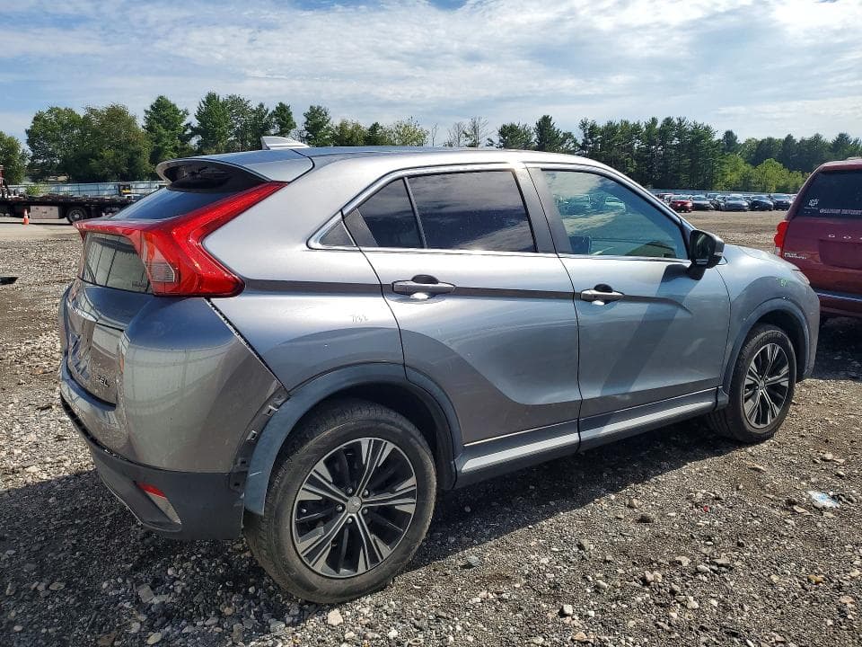 2019 MITSUBISHI ECLIPSE CROSS SE 3
