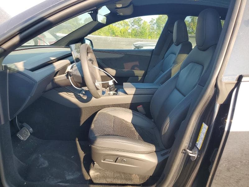 2026 TESLA MODEL Y 7