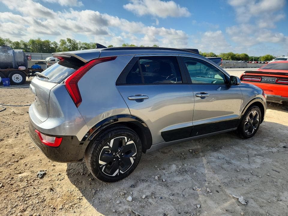 2024 KIA NIRO WIND 3