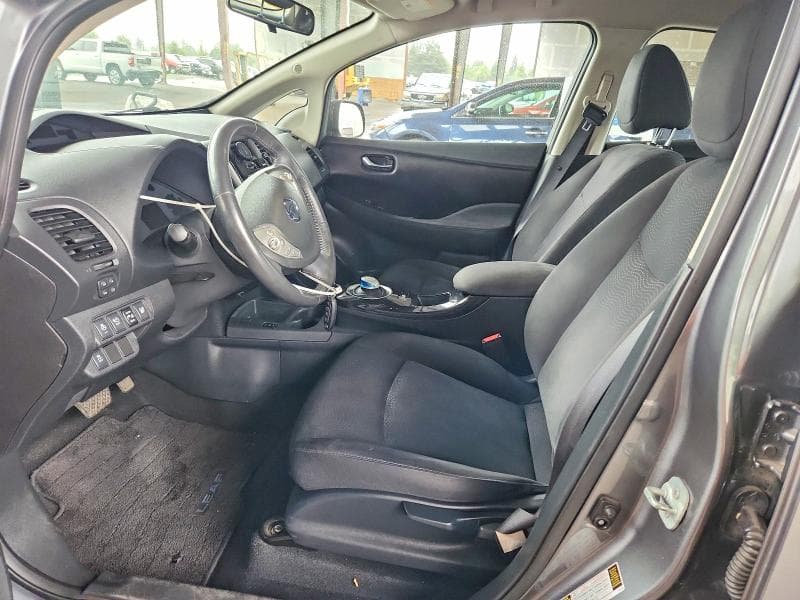 2017 NISSAN LEAF SV 7