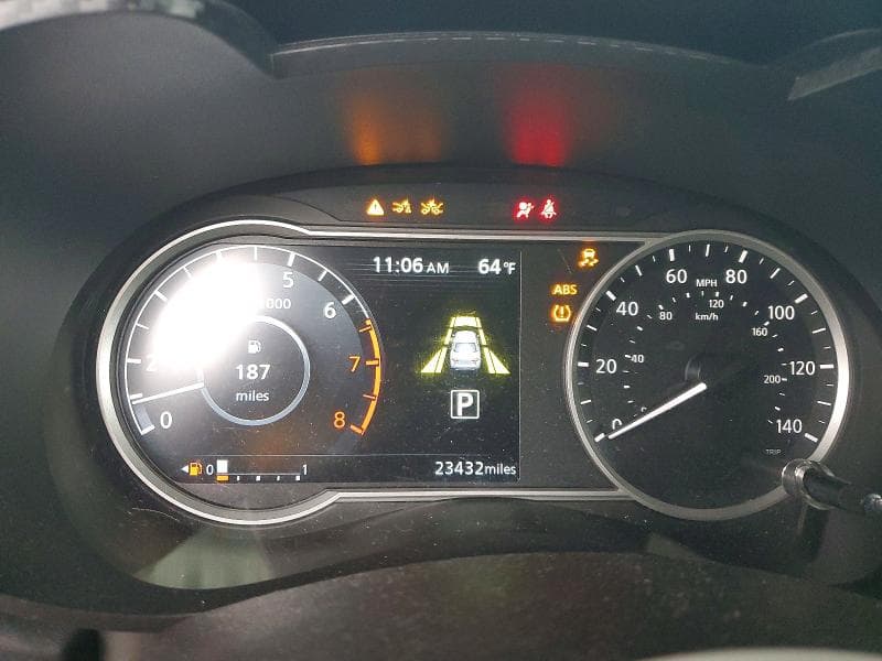 2024 NISSAN VERSA SR 9