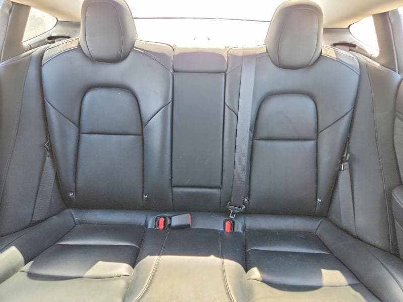 2018 TESLA MODEL 3 10