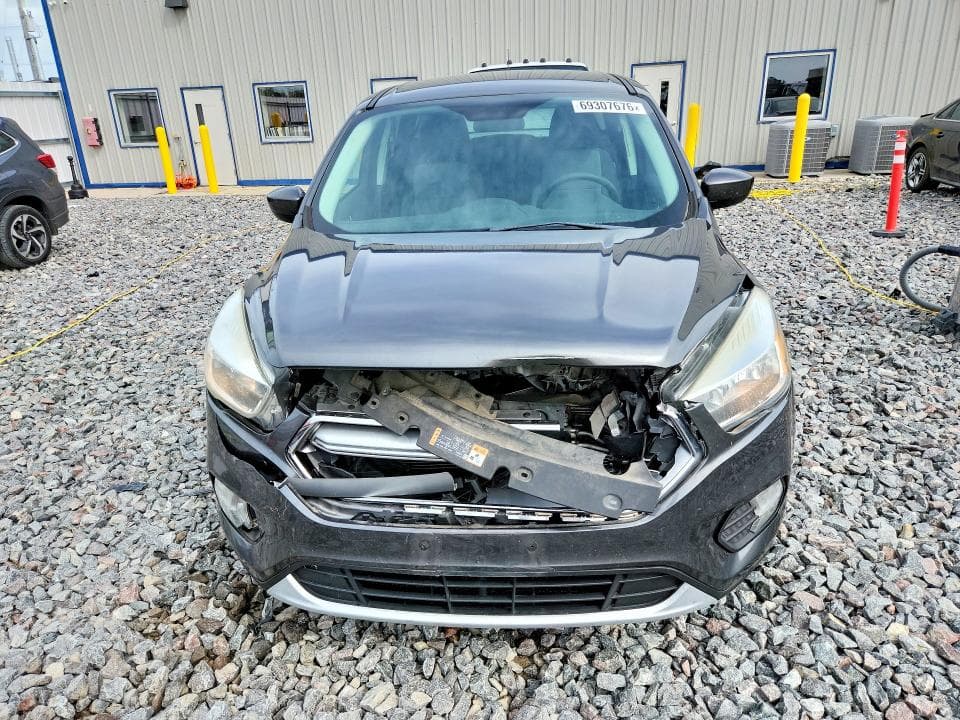 2017 FORD ESCAPE SE 5