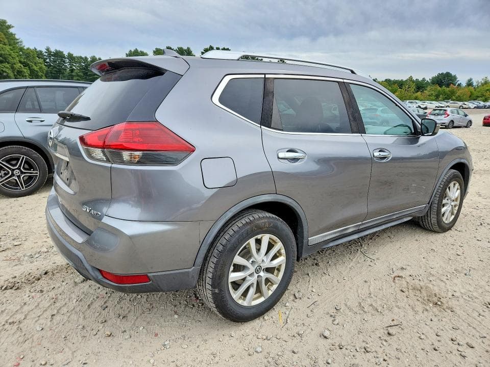 2018 NISSAN ROGUE SV 3