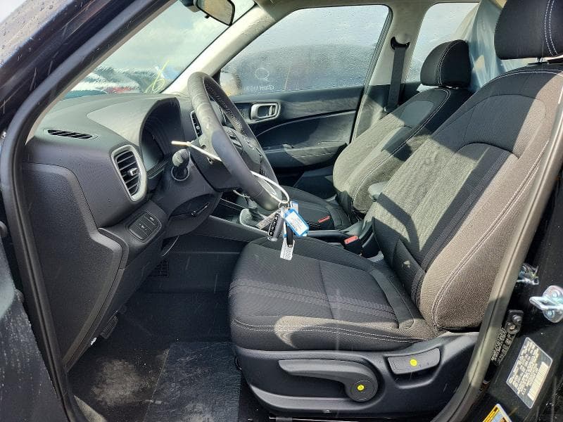 2026 HYUNDAI VENUE SEL 7