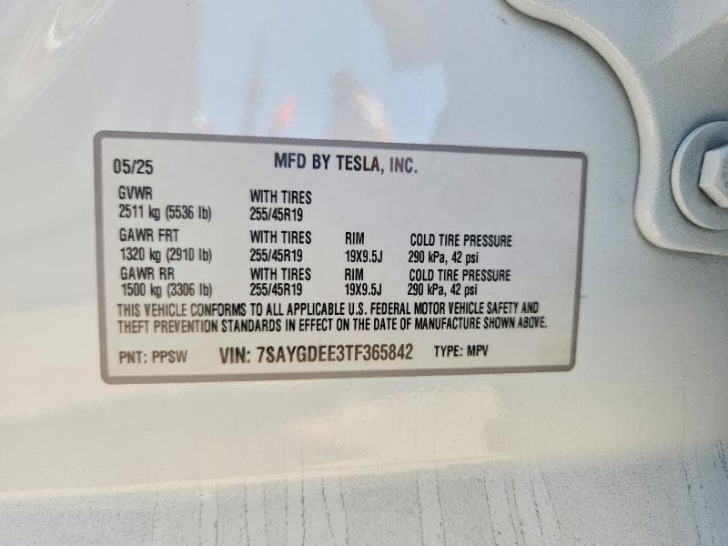 2026 TESLA MODEL Y 13