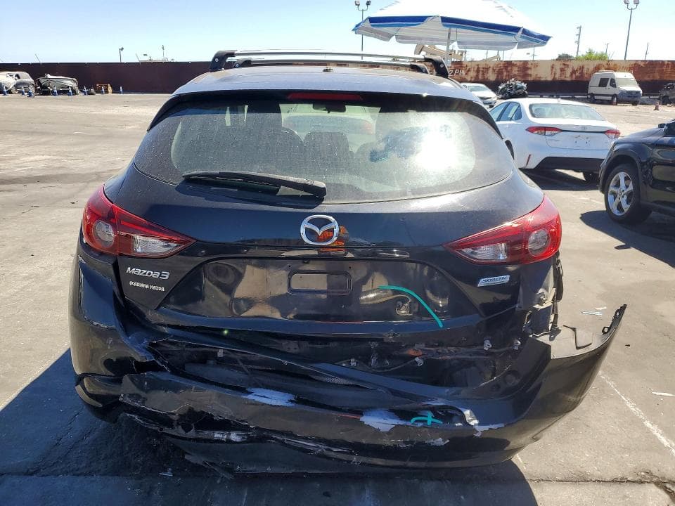 2018 MAZDA 3 TOURING 6