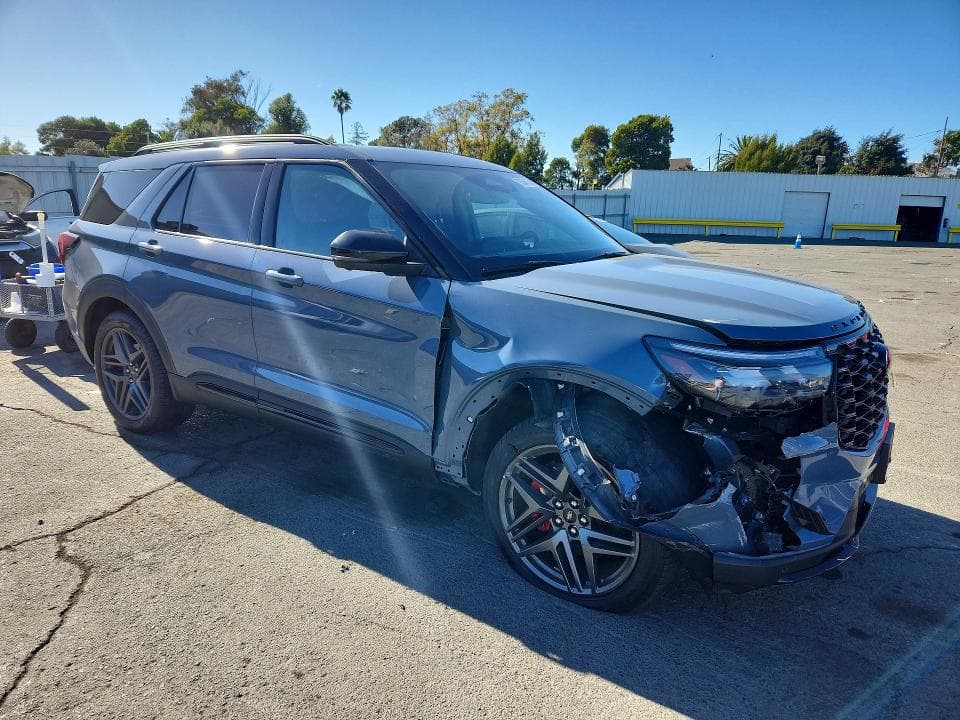 2025 FORD EXPLORER ST 4