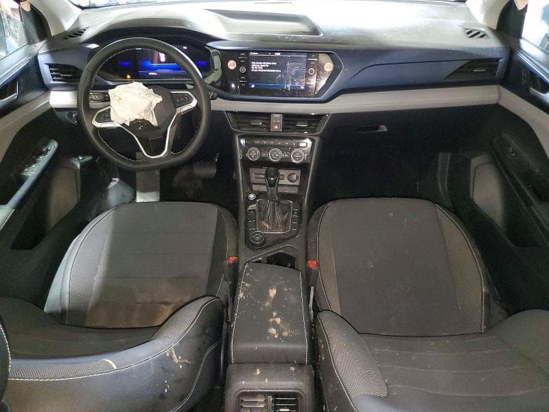 2024 VOLKSWAGEN TAOS SE 8