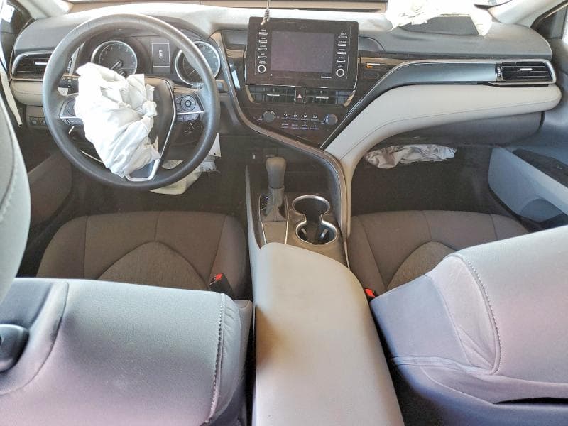 2021 TOYOTA CAMRY LE 8