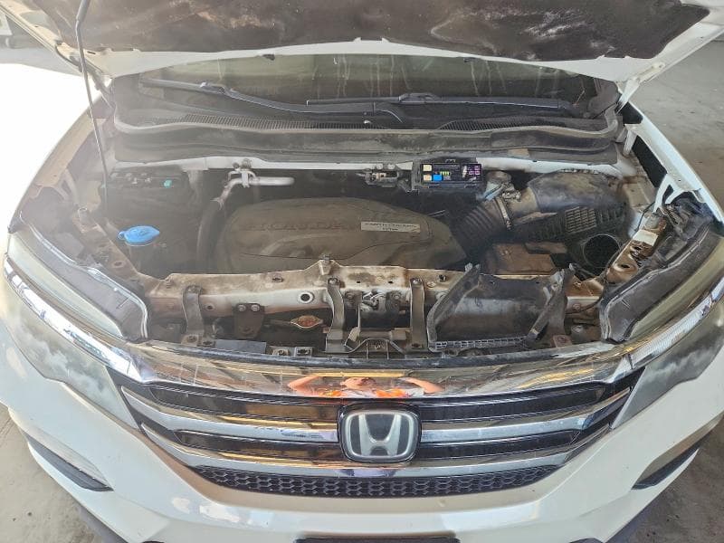 2017 HONDA PILOT TOURING 12