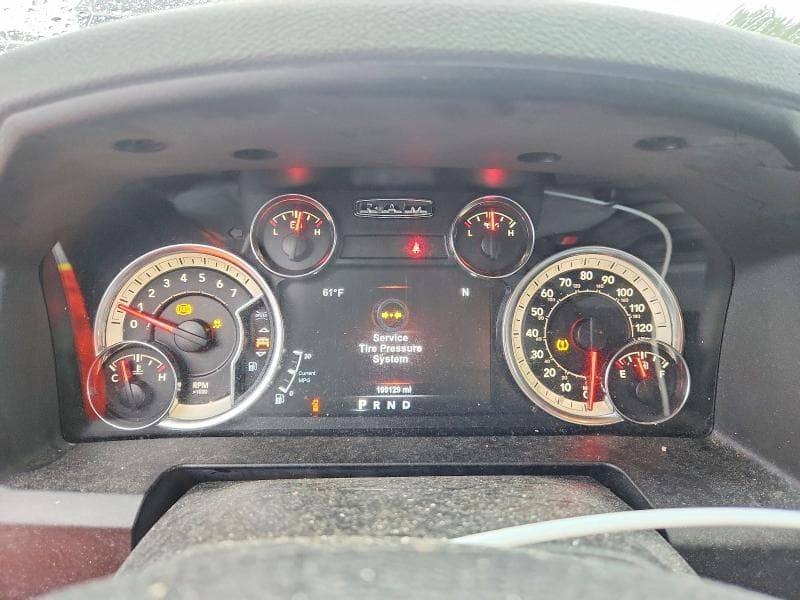 2018 RAM 1500 SLT 9