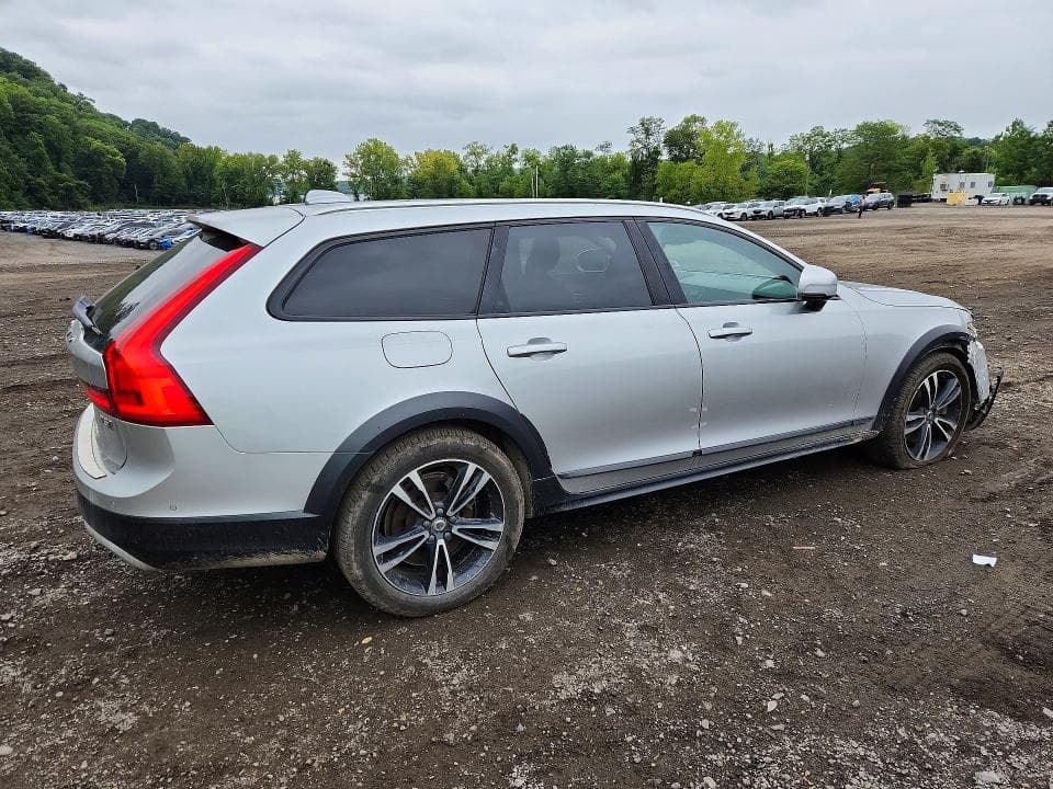 2018 VOLVO V90 CROSS COUNTRY T5 MOMENTUM 3