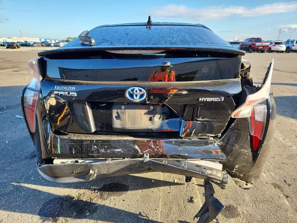 2017 TOYOTA PRIUS FOUR TOURING 6