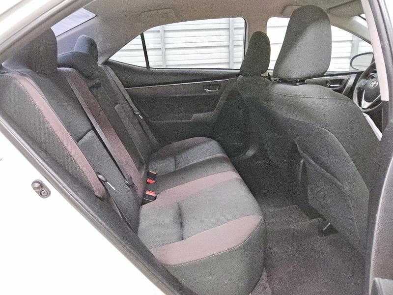 2017 TOYOTA COROLLA LE 10