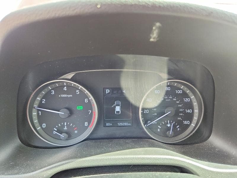 2018 HYUNDAI ELANTRA SEL 9