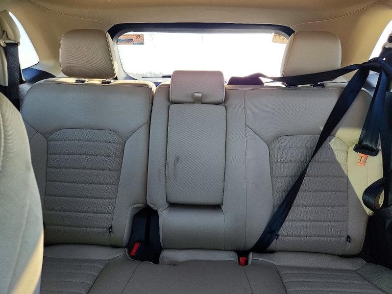 2019 FORD EDGE SE 10
