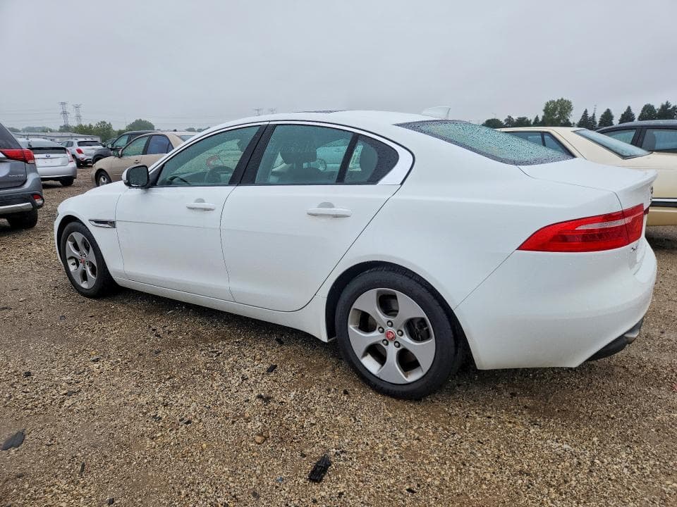 2018 JAGUAR XE 2