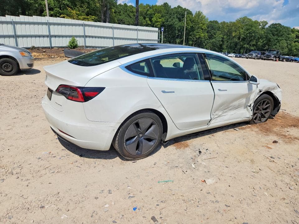2020 TESLA MODEL 3 3