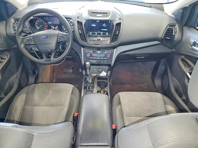2017 FORD ESCAPE SE 8