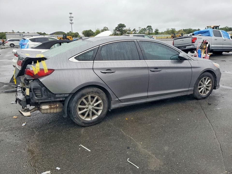 2018 HYUNDAI SONATA SE 3