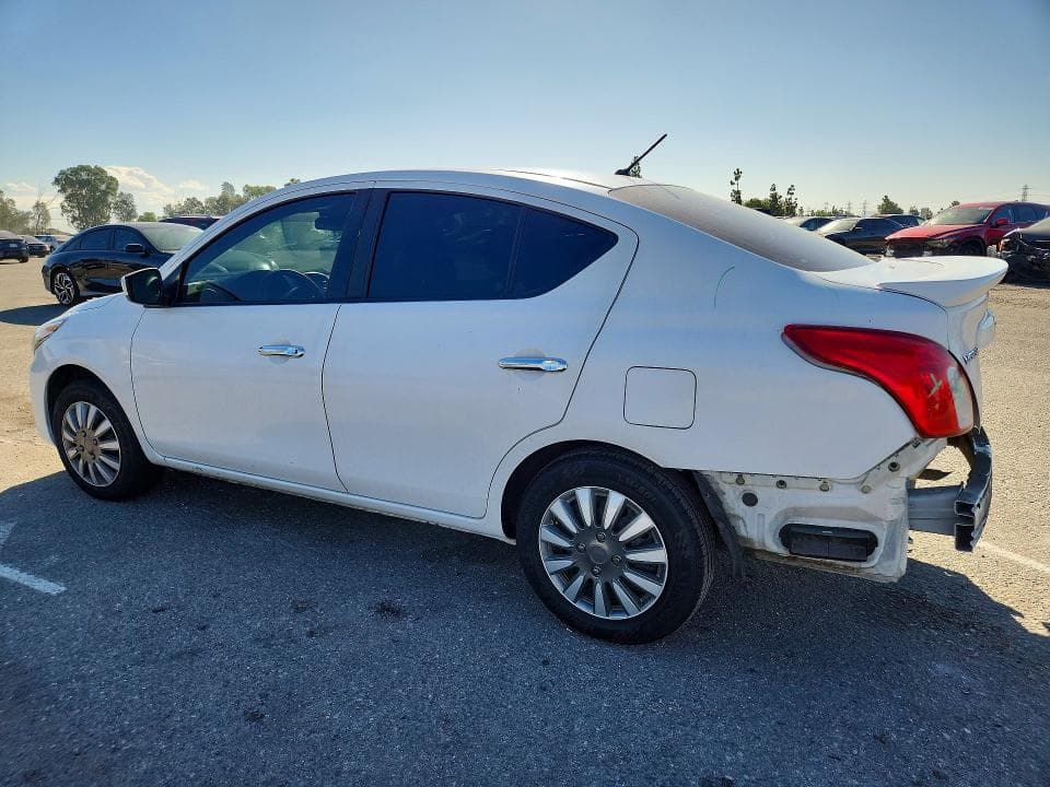 2017 NISSAN VERSA 1.6 SV 2