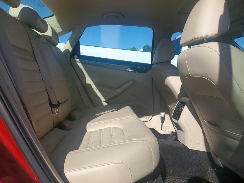2017 VOLKSWAGEN PASSAT SEL PREMIUM 10