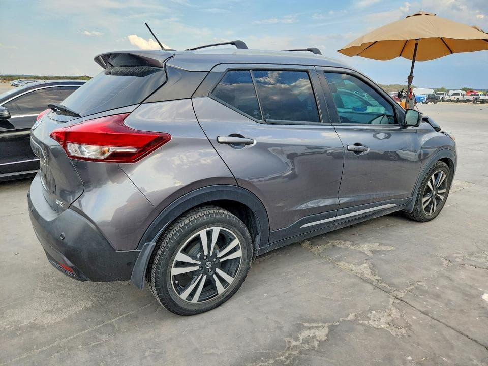2020 NISSAN KICKS SR 3