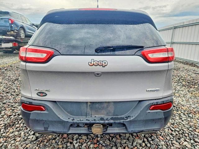2018 JEEP CHEROKEE LATITUDE PLUS 6