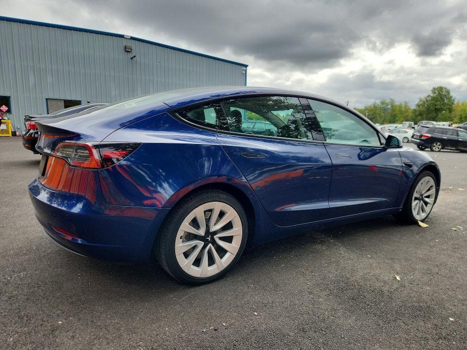 2022 TESLA MODEL 3 3