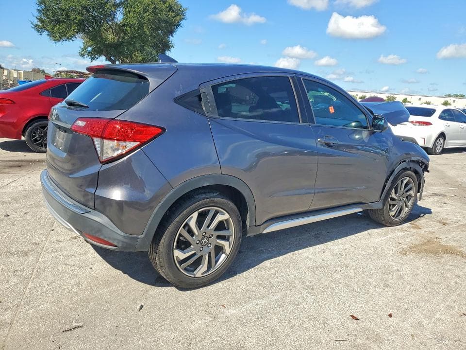 2019 HONDA HR-V LX 3