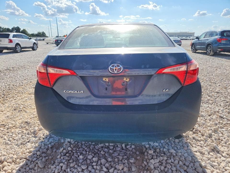 2017 TOYOTA COROLLA LE 6