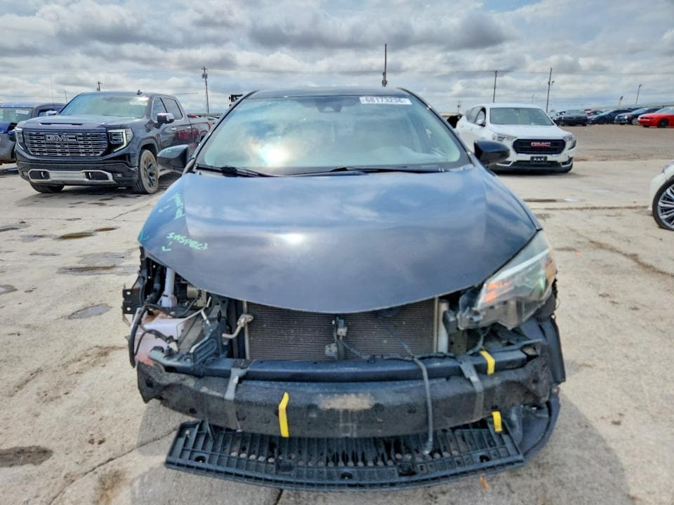 2018 TOYOTA COROLLA LE 5