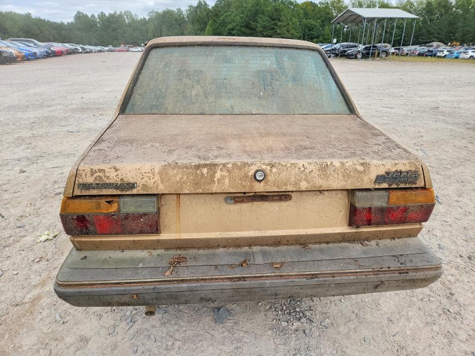 1982 VOLKSWAGEN JETTA DELUXE 6