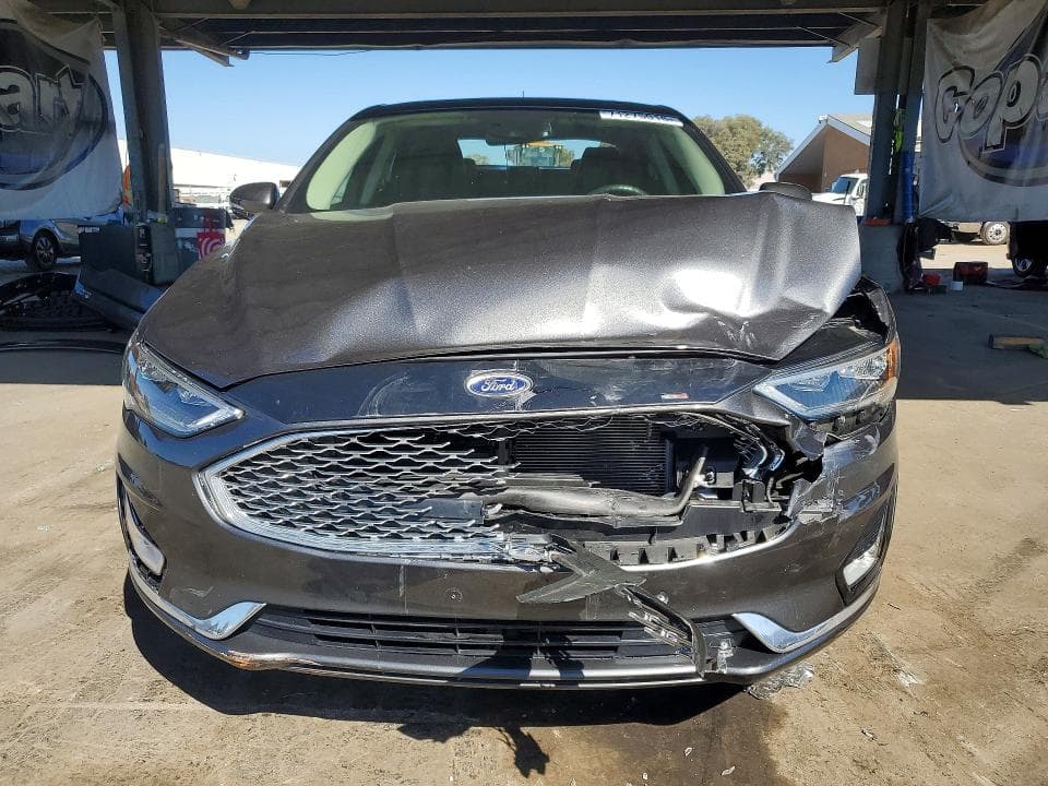 2019 FORD FUSION TITANIUM 5