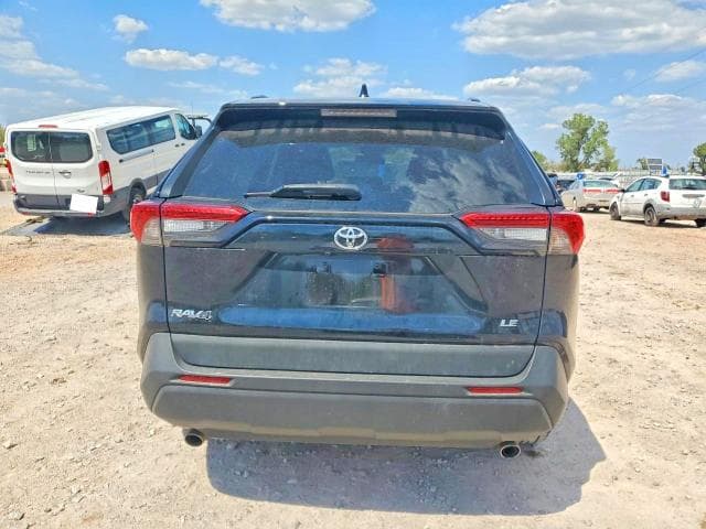 2021 TOYOTA RAV4 LE 6