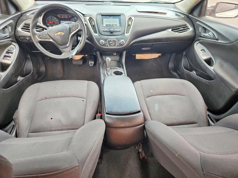 2017 CHEVROLET MALIBU LS 8